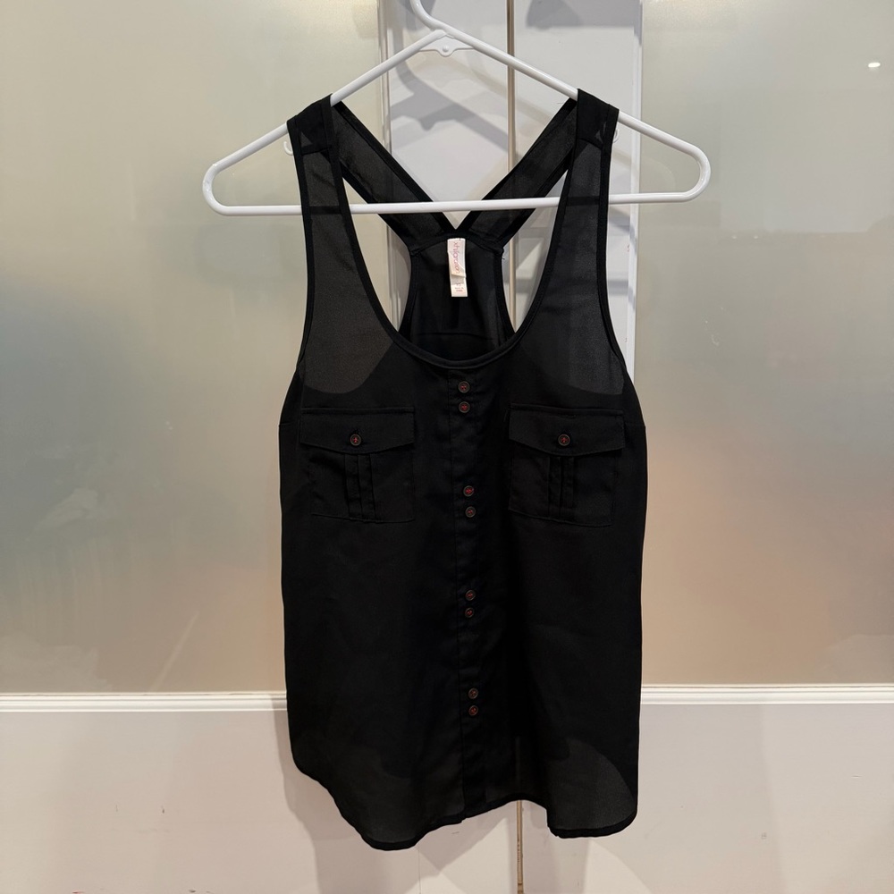 Xhilaration Black Sleeveless Button-Front Tank